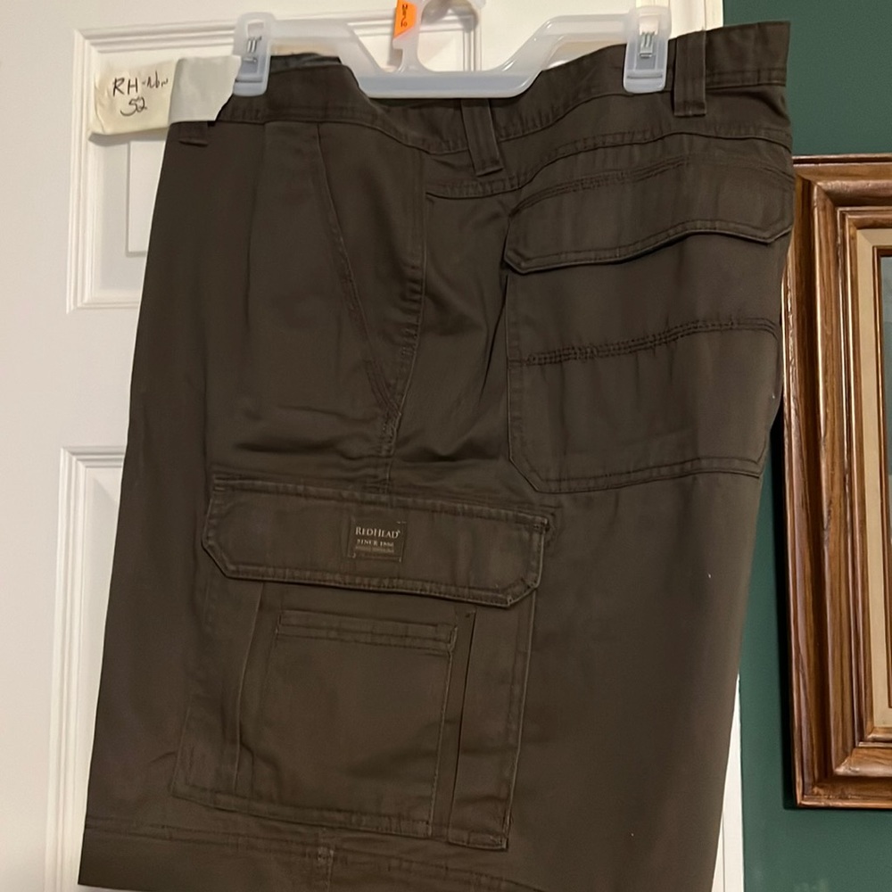Red Head NEW cargo shorts size 52